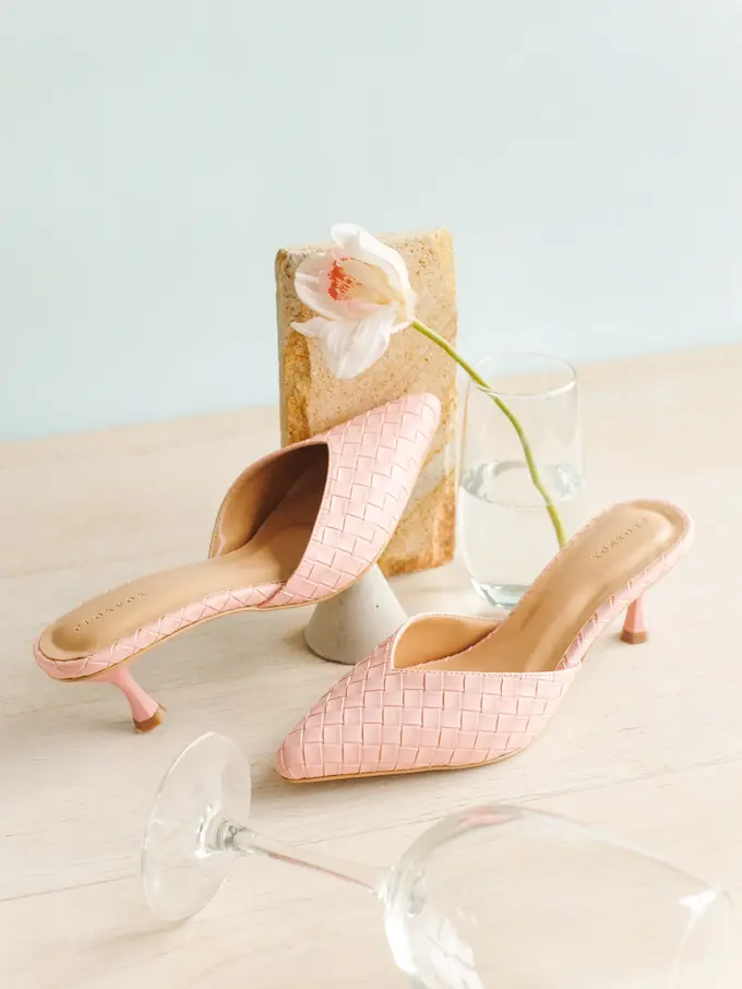 Diary Fimela: CLOXVOX, Brand Sepatu Lokal Khusus Perempuan yang Sukses Tembus Pasar Internasional