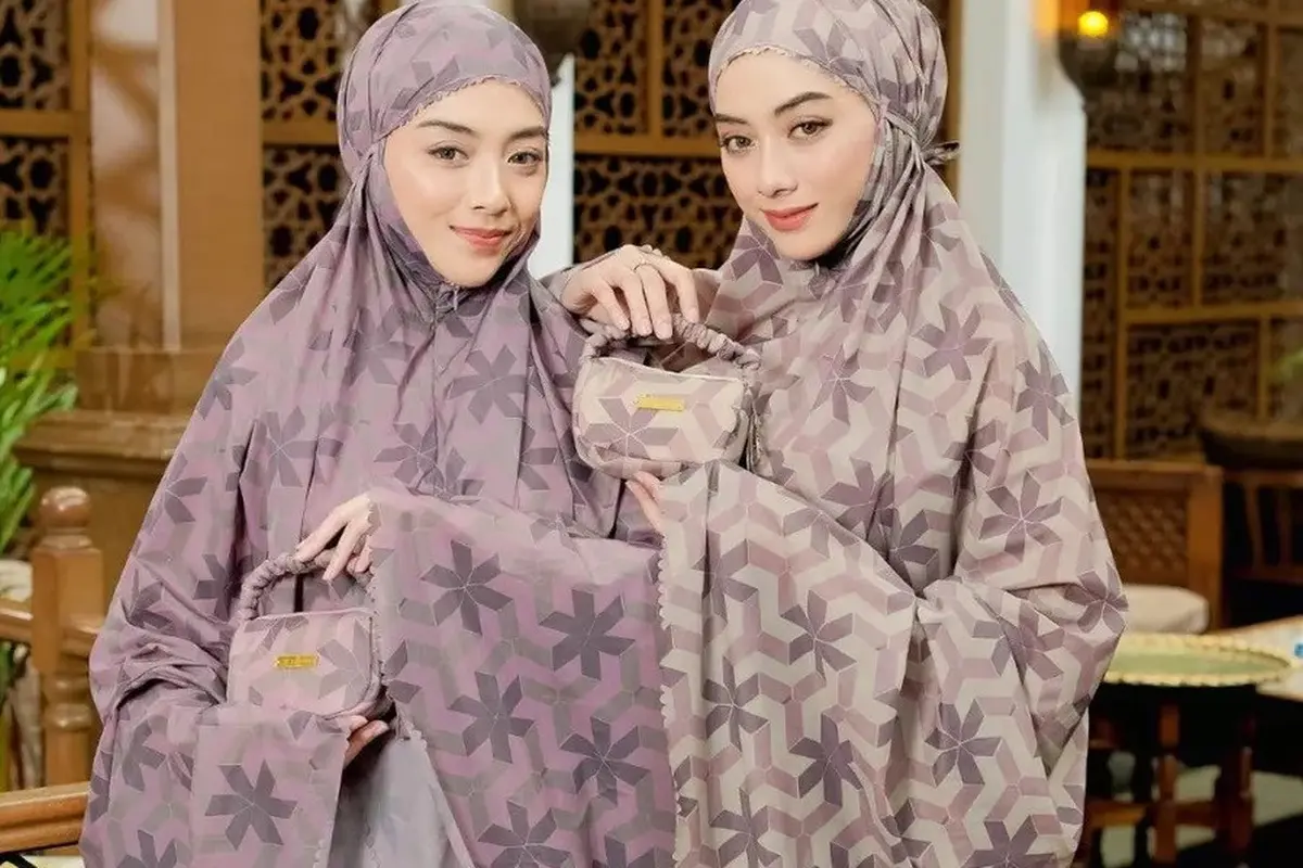 Model Mukena Cantik yang Bikin Khusyuk Beribadah