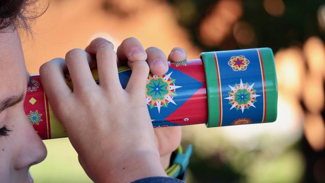 Ilustrasi kaleidoskop