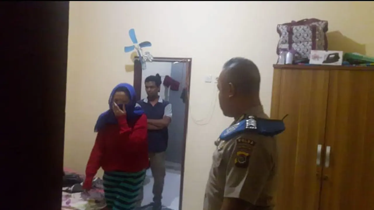 Polisi Selingkuh