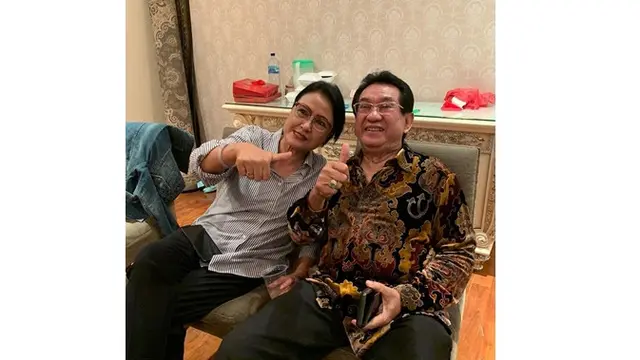 6 Potret Akrab Debbie Cynthia Dewi dengan Pemain Samudra Cinta, Langganan Antagonis