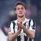 5. Daniele Rugani -  Rugani lebih banyak menghabiskan waktu di bangku cadangan Juventus pada musim lalu. Bek asal Italia ini kalah bersaing dari Leonardo Bonucci dan Matthijs de Ligt. (AFP/Filippo Monteforte)