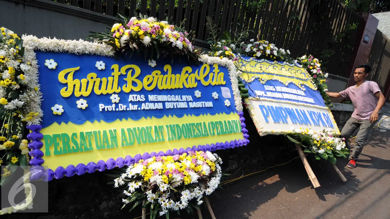 20150923-Karangan-Bunga-Almarhum-Adnan-Buyung-Jakarta