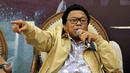 Wakil Ketua MPR Oesman Sapta Odang menyampaikan pandangan dalam diskusi dialektika di Kompleks Parlemen Senayan, Jakarta, Kamis (9/6). Diskusi itu membahas tingginya harga daging sapi selama bulan Ramadan. (Liputan6.com/Johan Tallo)