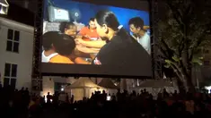 Ribuan orang memadati kawasan Kota Tua, Jakarta untuk menyaksikan pemutaran perdana film dokumenter yang ketujuh 