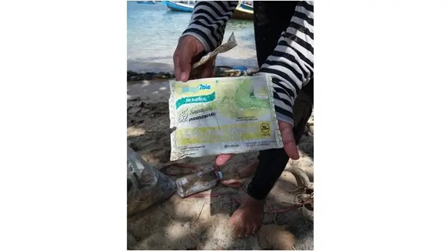 4 Penemuan Bungkus Makanan Ini Bukti Sampah Plastik Sulit Terurai