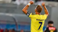Cristiano Ronaldo merayakan gol keempat Al Nassr sekaligus gol pertamanya musim ini pada laga melawan Al Riyadh di Prince Faisal Bin Fahd Stadium, Riyadh, Jumat malam WIB. Al Nassr menang 4-0. (Dok. X @AlNassrFC)
