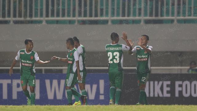 PS TNI vs Barito Putera