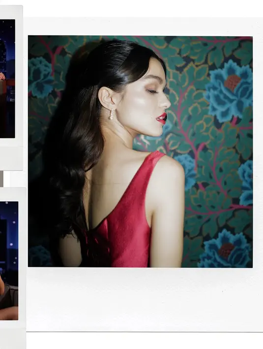 Rachel Zegler berhasil membawa karakter Snow White ke era baru dengan interpretasi fashion yang sophisticated dan modern. Penampilannya di acara tersebut membuktikan bahwa pesona klasik Disney dapat berpadu sempurna dengan gaya fashion masa kini. [@sarahslutsky].