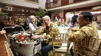 PM Anthony Albanese Beri Hadiah ke Bobby Kertanegara saat Jamuan di Rumah Prabowo