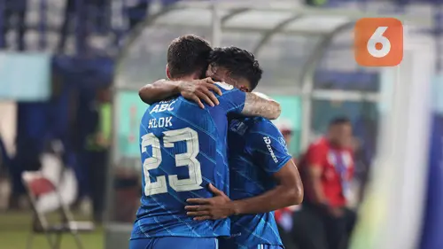 098041700_1716046209-20240518AA_Pertandingan_Liga_1_Persib_Bandung_Vs_Bali_United-01