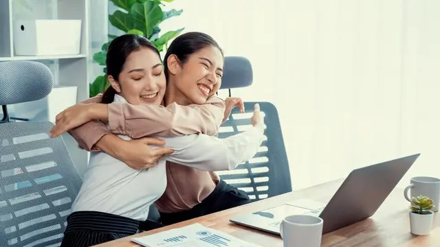 Ilustrasi memberikan empati dan penegrtian/freepik.com/Frolopiaton Palm