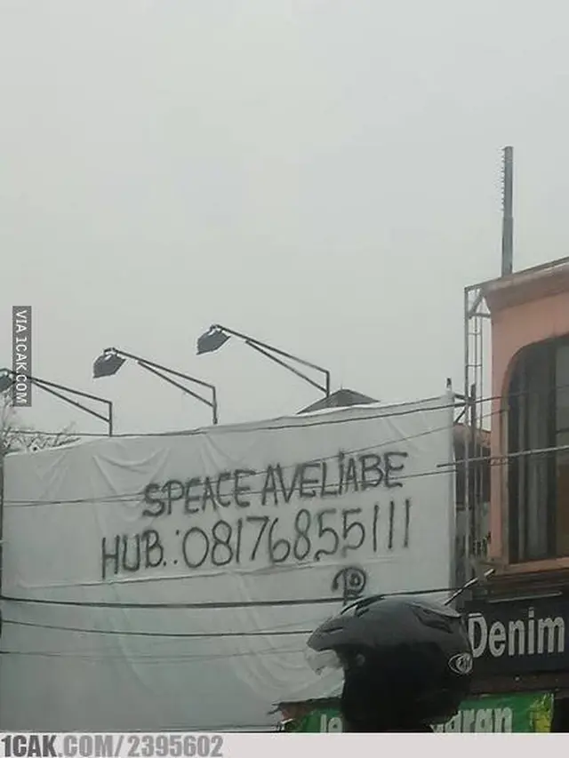 spanduk bahasa inggris