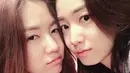 Ryu Hwayoung dan Ryu Hyoyoung merupakan kembar identik. Dua wanita cantik ini merupakan mantan anggota girlband tapi beda grup. (Foto: koreaboo.com)