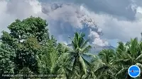 Gunung Dukono 4 Kali Erupsi Sejak Senin Pagi 9 Juni 2025, Kolom Abu Capai 1.100 Meter