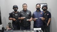 Polisi Gagalkan Peredaran Ratusan Gram Ganja Berkedok Pakan Ikan di Tangerang
