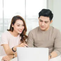 Mengatur keuangan untuk menikah./Copyright shutterstock.com