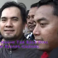 Saipul Jamil sangat merindukan rumahnya yang ada di Kelapa Gading, Jakarta Utara. Sebelum memulai sidang pada hari ini, Saipul pun menjelaskan betapa beratnya ia menjual rumah seharga Rp 3 miliar tersebut.