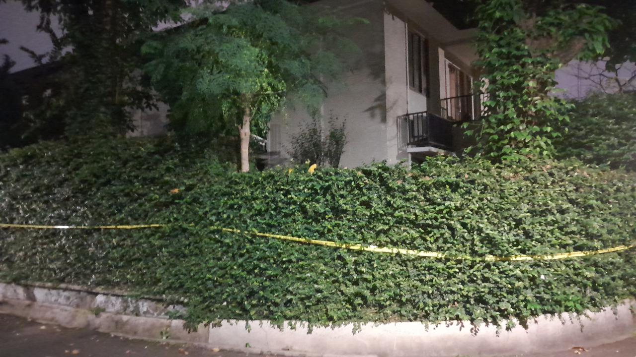 Rumah dinas mantan Kadiv Propam Polri, Irjen Ferdy Sambo, di Kompleks Polri RT 5/RW 1, Duren Tiga Jakarta Selatan jelang rekonstruksi kasus Brigadir J, Senin (29/8/2022) malam