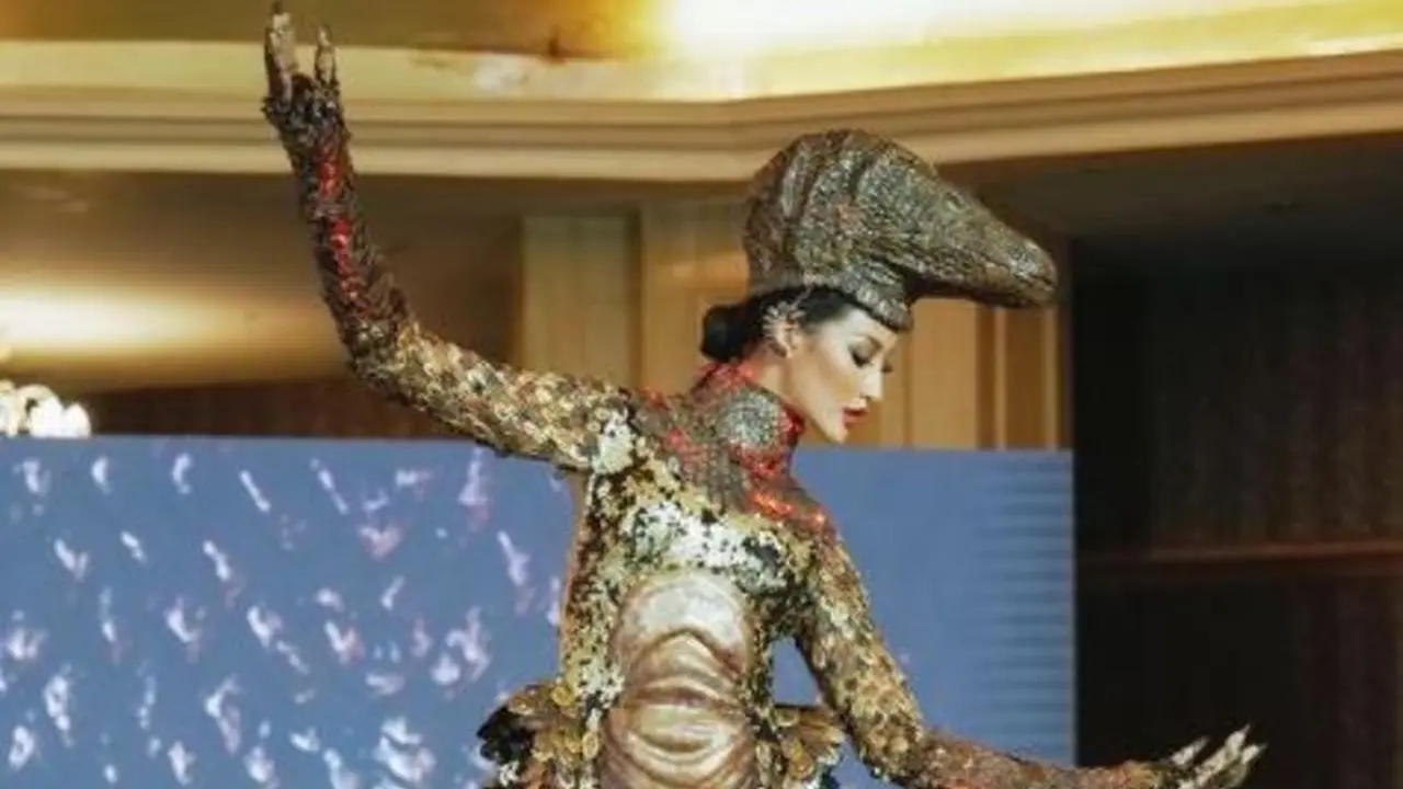 Rr Ayu Maulida Putri Siap Tampil di Miss Universe 2020