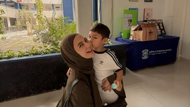 Paula Verhoeven menikmati quality time bersama kedua buah hatinya (Instagram/@paula_verhoeven)