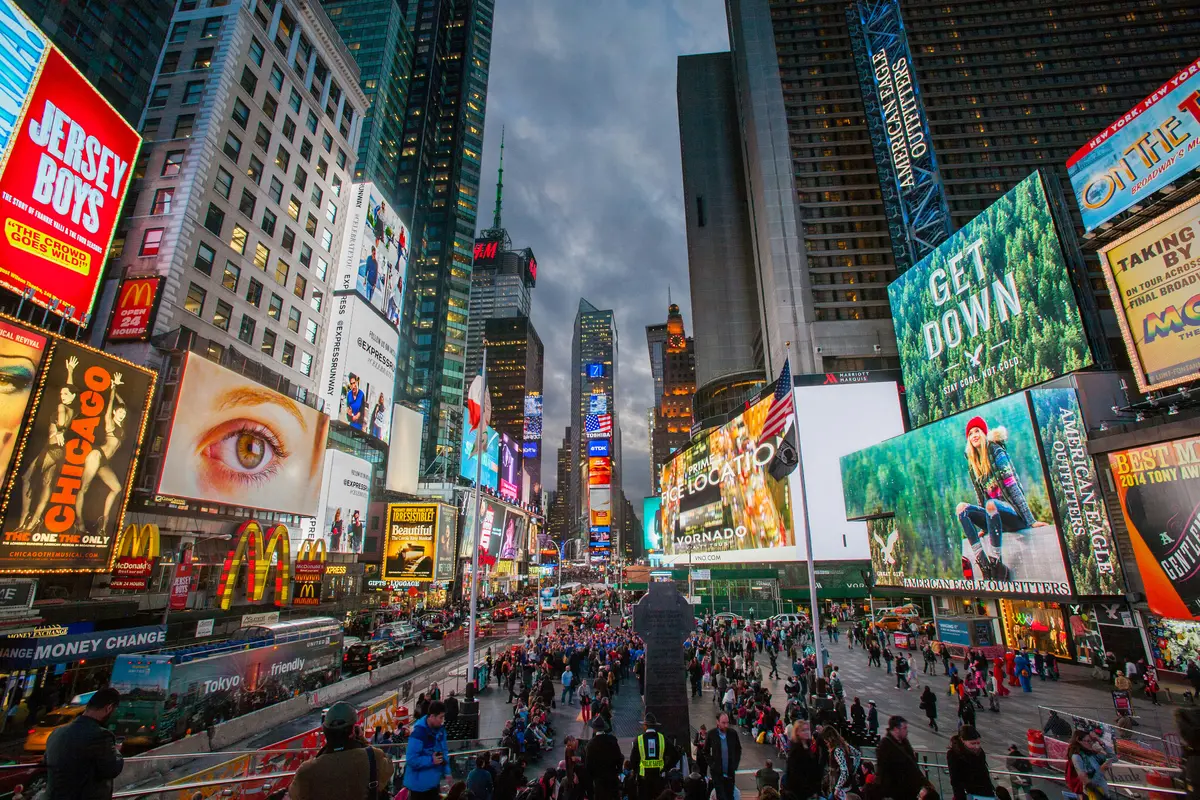 Paris hingga New York Ramai-ramai Batalkan Perayaan Malam Tahun Baru 2026 yang Meriah