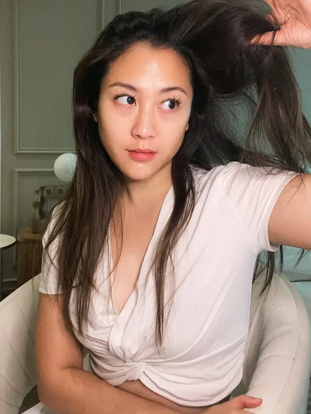 7 Potret Sherina Munaf Unggah Potret Selfie Tanpa Makeup yang Tuai Sorotan