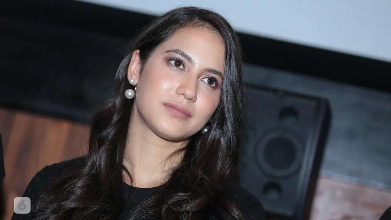 [Bintang] Pevita Pearce
