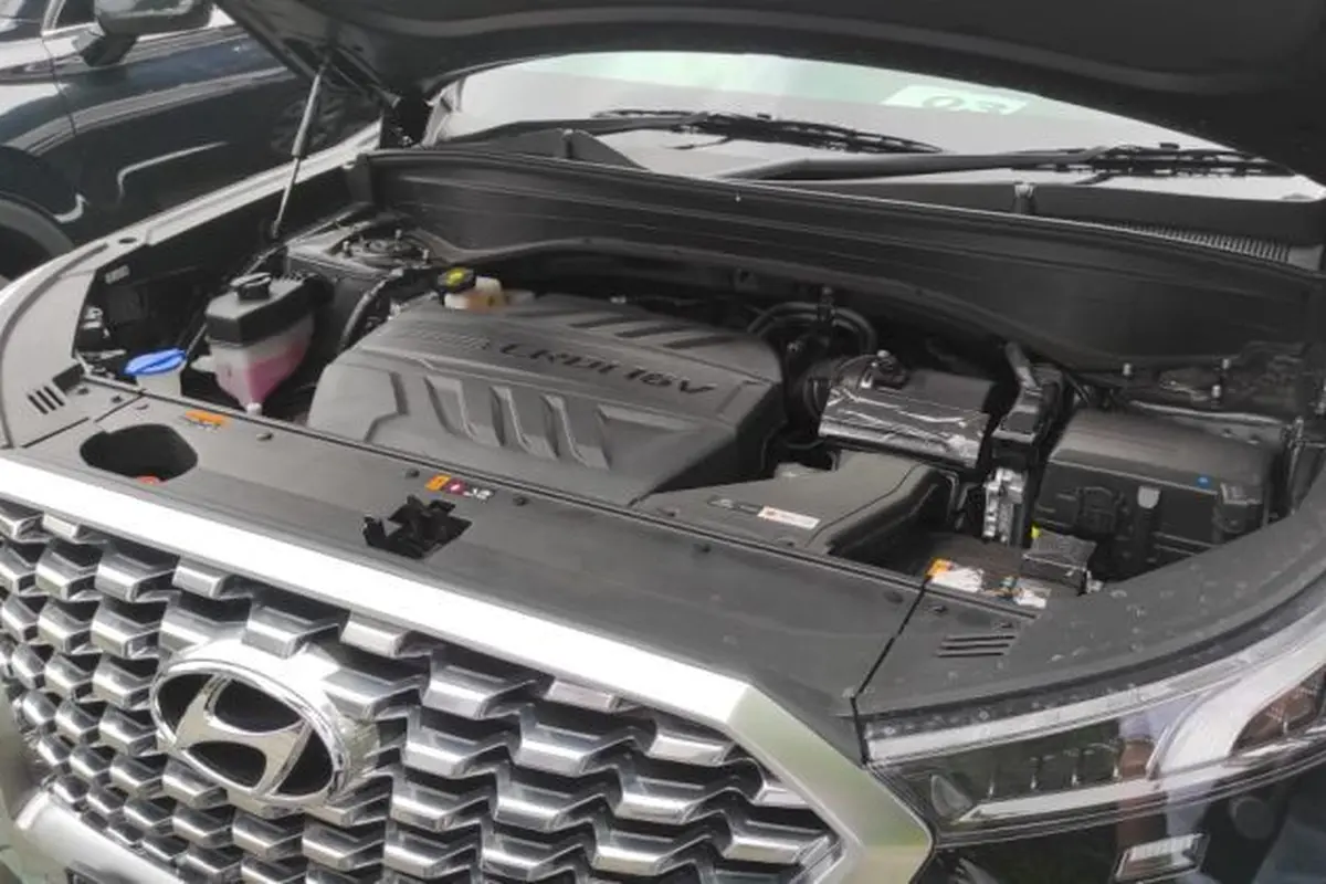 Mesin all new Hyundai Palisade (Arief A/Liputan6.com)
