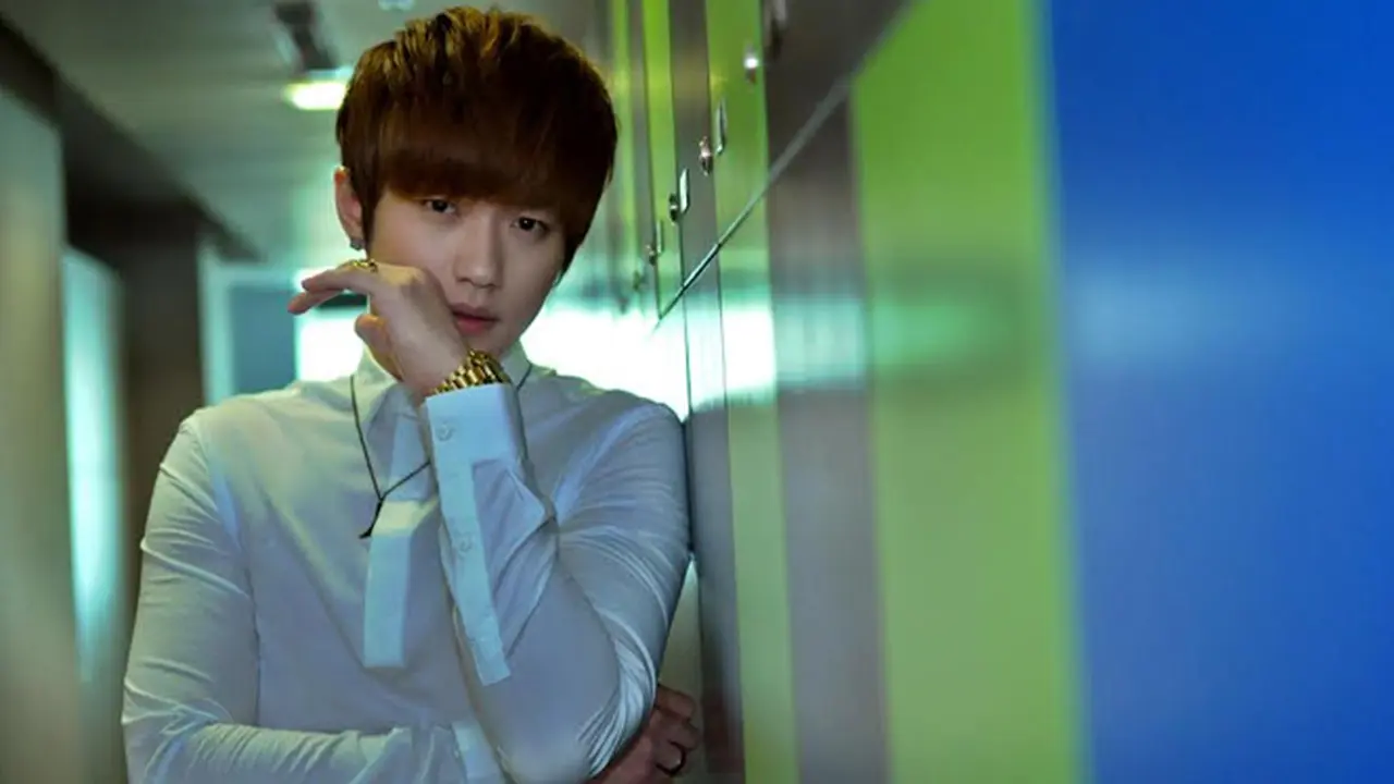 Lee Jeong Hoon 