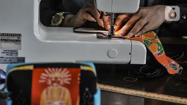 Pelatihan Kerajinan Tangan dari Kain Perca