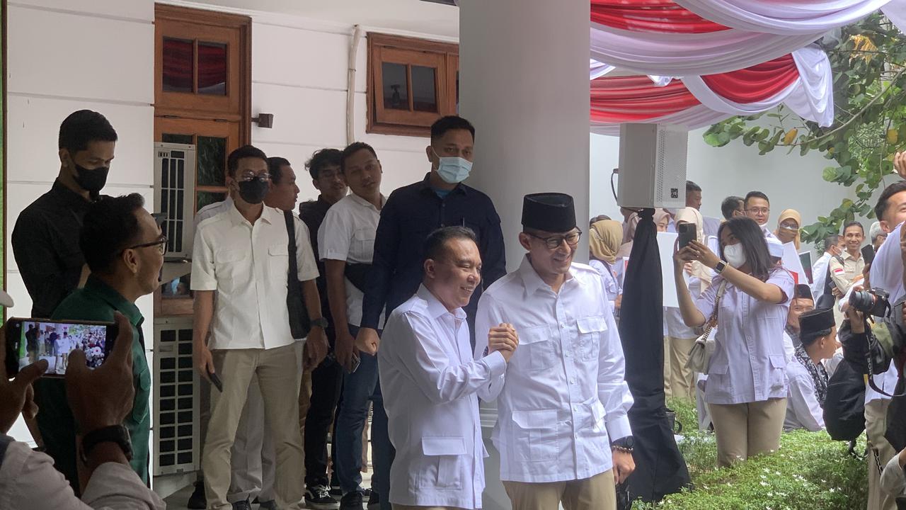 Sandiaga Uno menghadiri peresmian sekretariat bersama koalisi Partai Gerindra dan PKB pada Senin (23/1/2023).