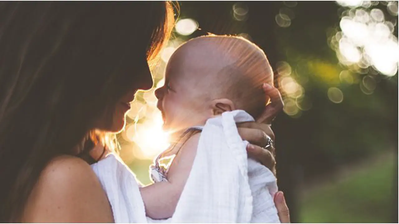 Setelah Melahirkan/copyright unsplash.com/@thirdwheelphoto