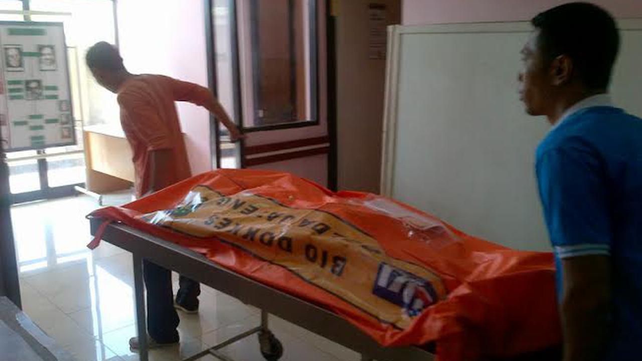 20160507-Bomber Solo