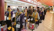 Pemberangkatan Jemaah Haji 2025. (Liputan6.com/Pramita Tristiawati)