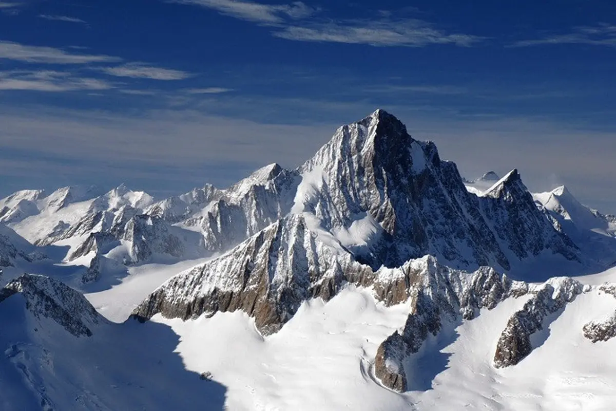 Pegunung Alpen, Swiss (Wikimedia Common)
