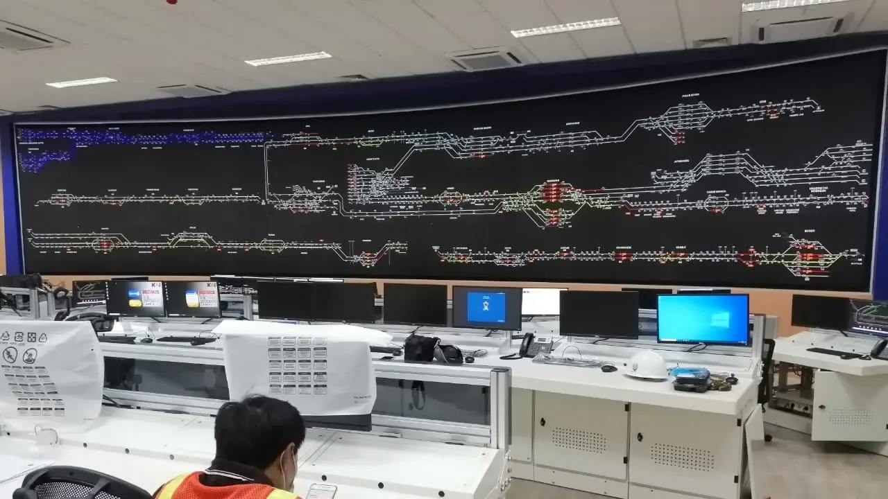 Pusat Pengendali Operasi atau OCC (Operation Control Centre) Manggarai merupakan OCC ke-5 yang dibangun oleh PT Len Industri (Persero). (Foto: LEN)