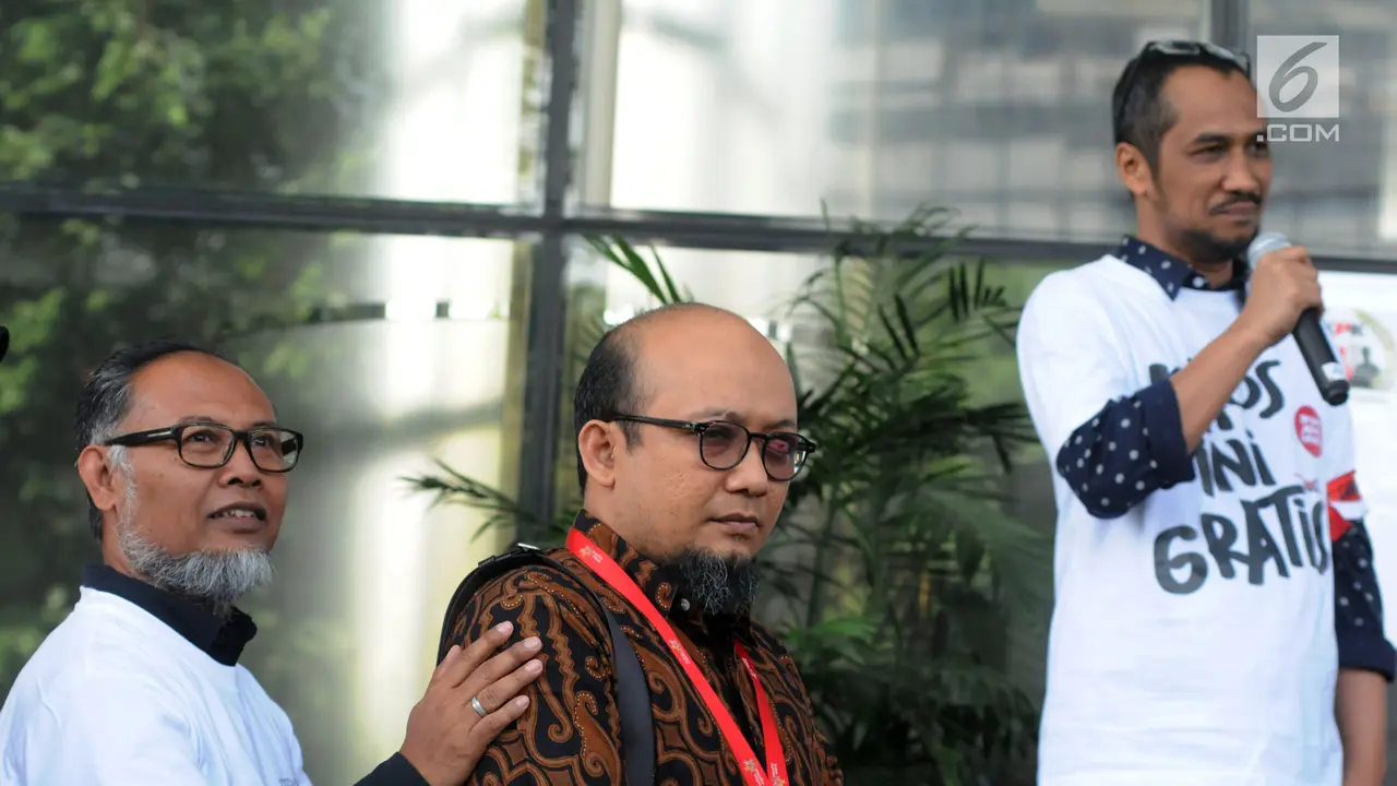 Salam Komando Novel Baswedan dan Pimpinan KPK di Hari Pertama Ngantor