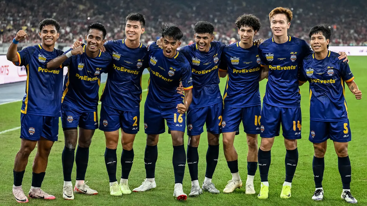 Foto: Hampa Gelar di Eropa, MU Tetap Terjegal di Asia