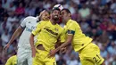 Duel antara pemain Villarreal dan Real Madrid pada laga La Liga 2016-2017 di Stadion Santiago Bernabeu, Kamis (22/9/2016) dini hari WIB. (AFP/Curto De La Torre)