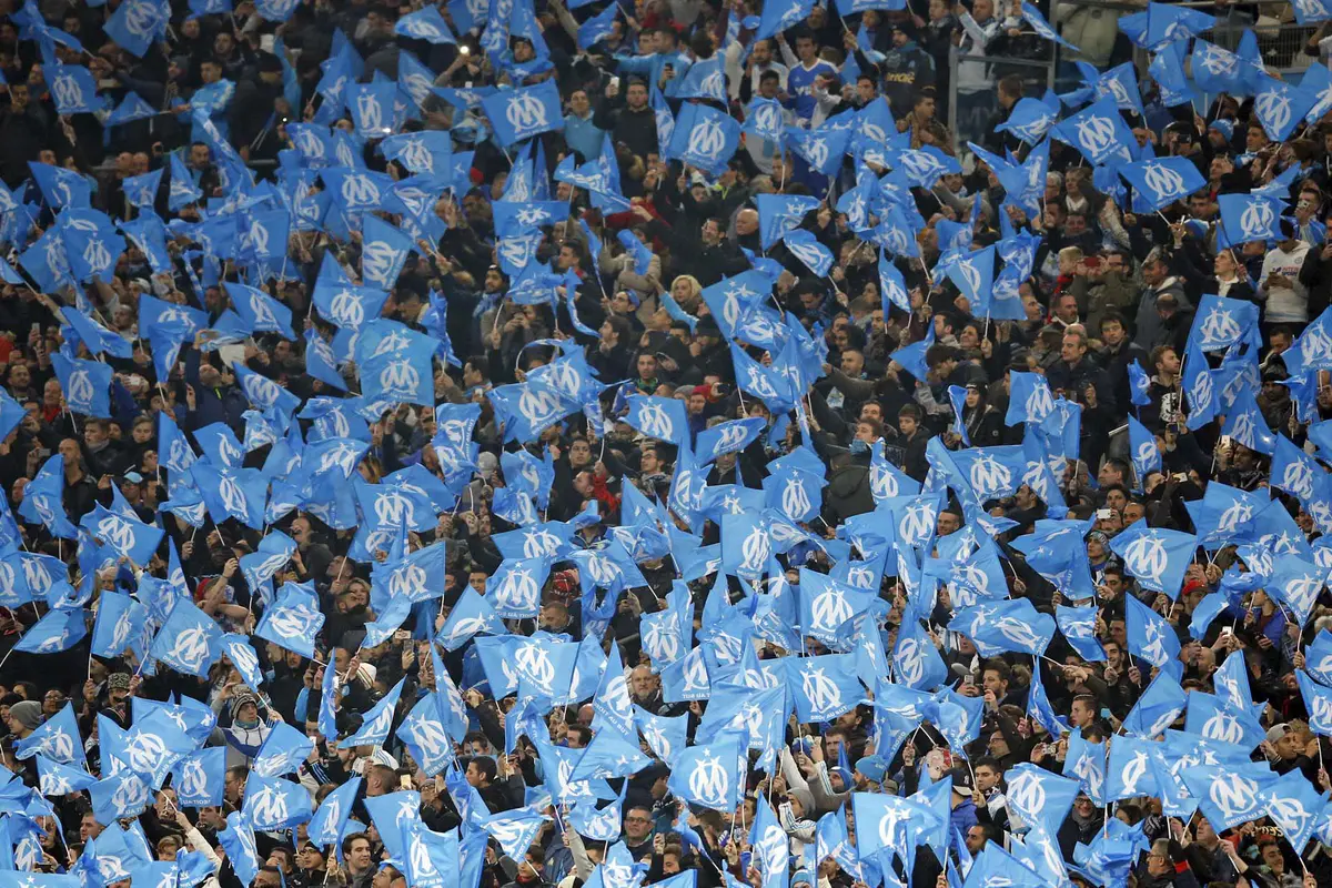 Gemuruh Stade Velodrome Ramaikan Le Classique