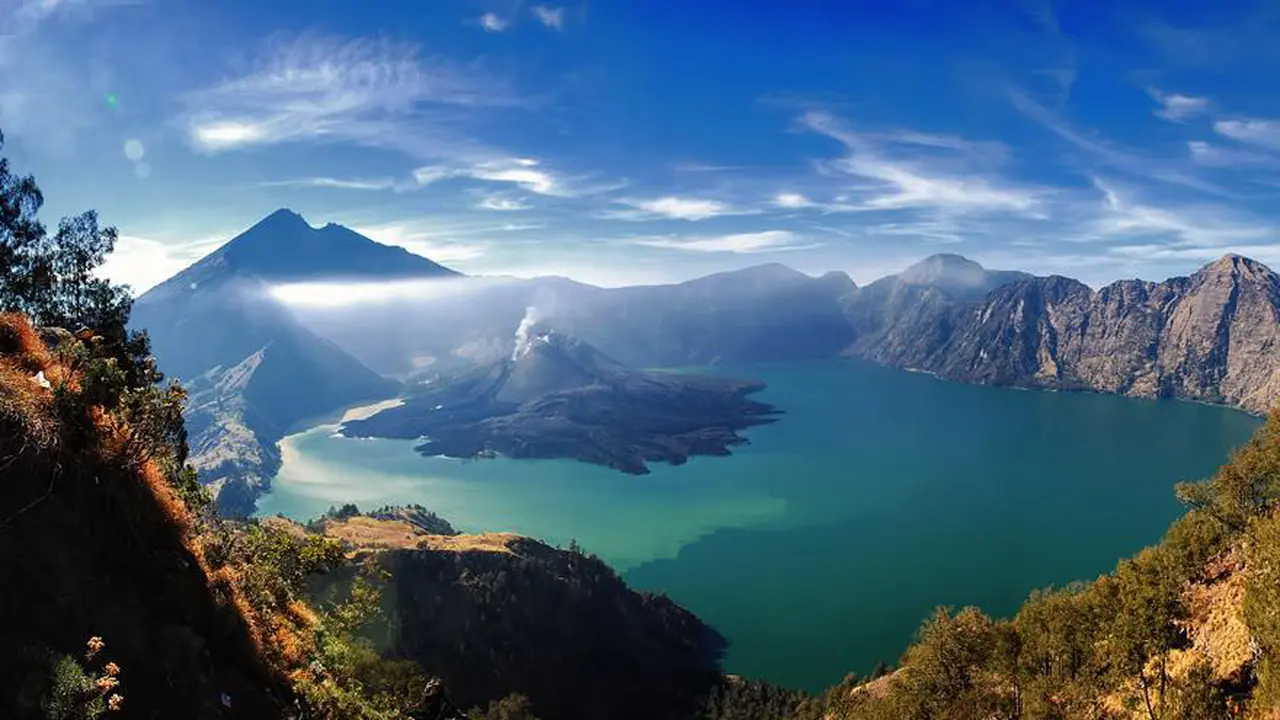 7 Keunikan Alam Indonesia yang Ada di Dunia