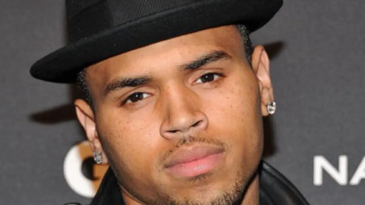 Chris Brown Didiagnosa Terkena Gangguan Mental 