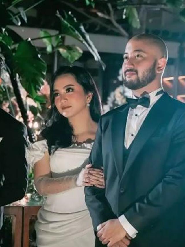 Potret Detail Busana dan Makeup Rachel Amanda di Hari Pernikahannya