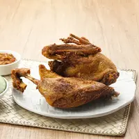 ilustrasi bebek goreng/tyasindayanti/Shutterstock