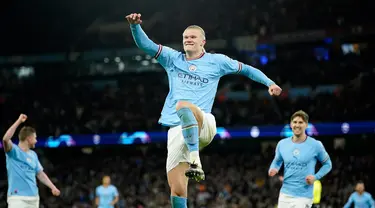 Pemain Manchester City Erling Haaland melakukan selebrasi usai mencetak gol ke gawang RB Leipzig pada pertandingan sepak bola leg kedua babak 16 besar Liga Champions di Etihad Stadium, Manchester, Inggris, 14 Maret 2023. Laga berakhir 7-0 dan membawa Manchester City lolos ke perempat final Liga Champions dengan agregat 8-1. (AP Photo/Dave Thompson)