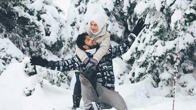 Ammar Zoni dan Irish Bella. (Foto: Instagram _irishbella_)