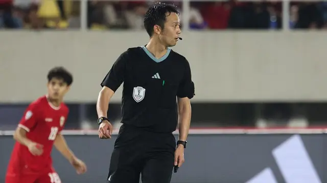 Media Vietnam Sebut Kartu Merah Muhammad Ferrari Jadi Faktor Kunci Perubahan Permainan Timnas Indonesia