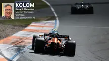 Ilustrasi: Pembalap Inggris McLaren, Lando Norris (bawah), melaju di belakang pembalap Italia Mercedes, Kimi Antonelli, dalam balapan Formula 1 Grand Prix Belanda di Sirkuit Zandvoort, Belanda bagian barat, pada 23 Agustus 2026. (SIMON WOHLFAHRT / AFP)