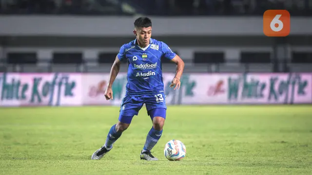 Persib Bandung vs Dewa United - BRI Liga 1 2023/2024